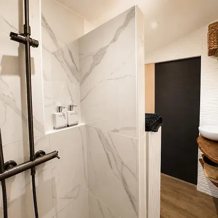 Lm, Plein Centre Ville, Parking Privé Apartamento Sarlat